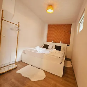 Center Budget Apartamento
